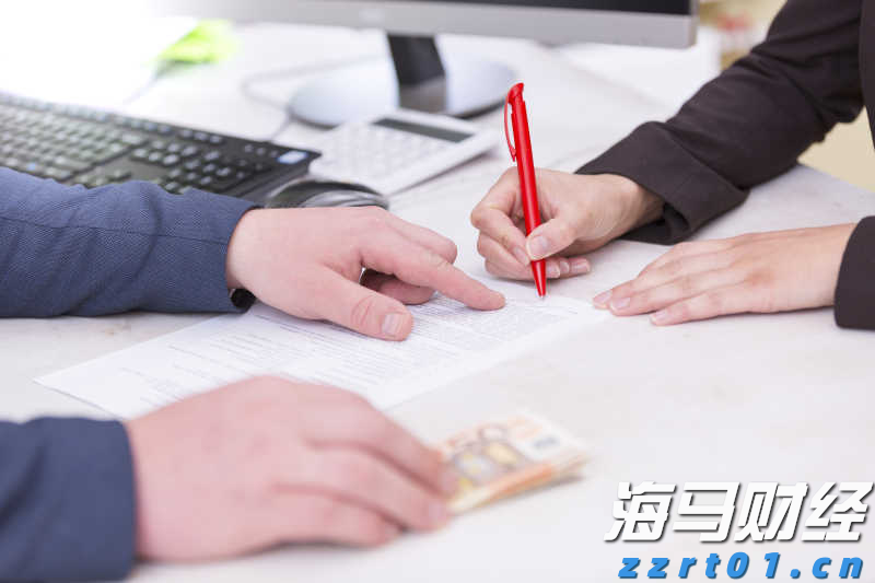 社保基金最新持仓动态：银行股仍被青睐，独特重仓股分析